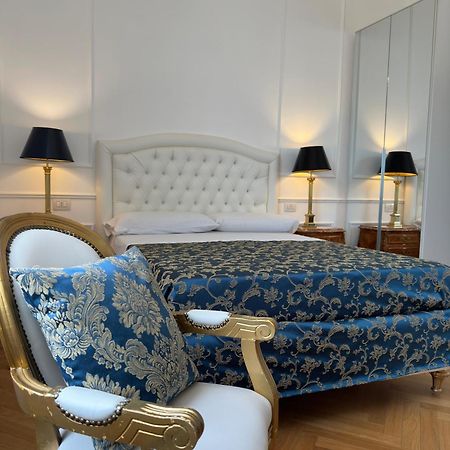 Bed And Breakfast King Plaza Roma Exterior foto